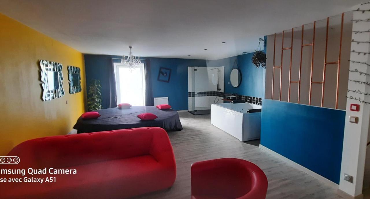 Nuit Insolite-Room Love Saint-Germain  Exteriér fotografie