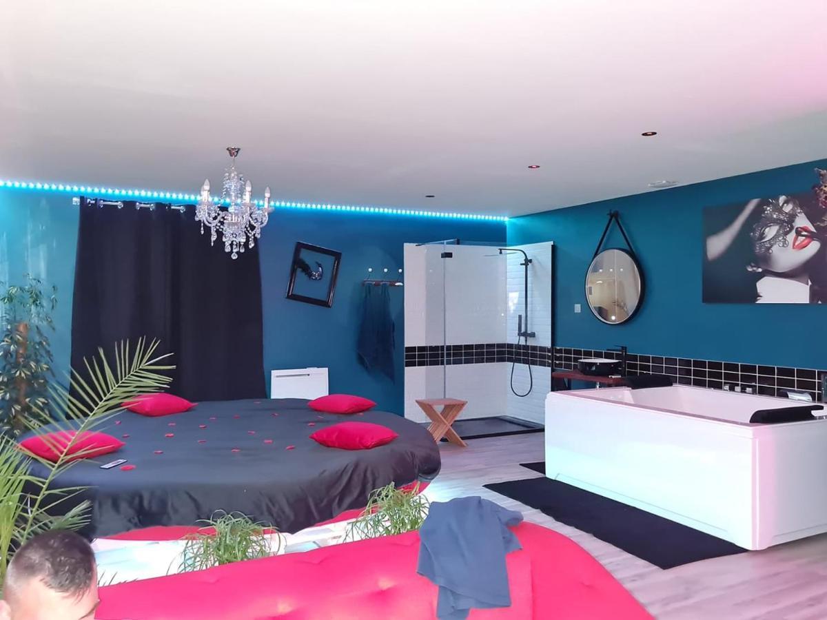 Nuit Insolite-Room Love Saint-Germain  Exteriér fotografie