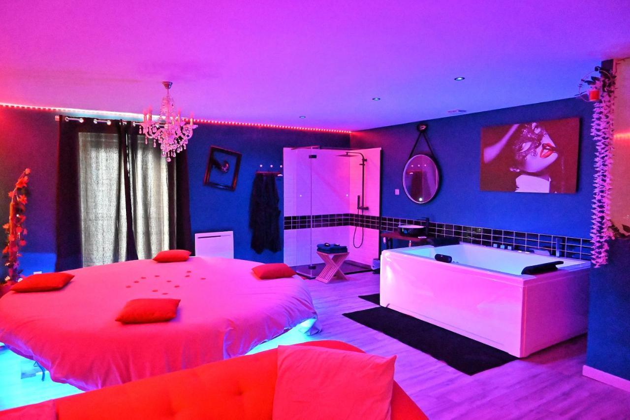 Nuit Insolite-Room Love Saint-Germain  Exteriér fotografie