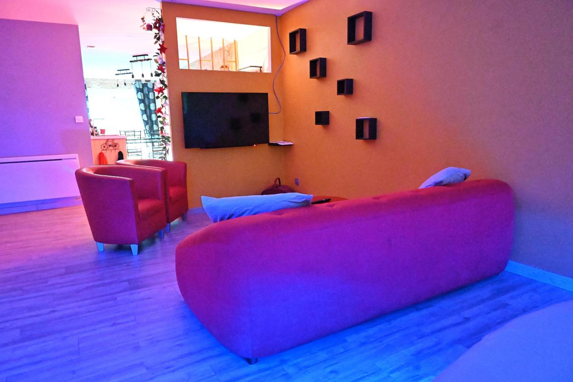 Nuit Insolite-Room Love Saint-Germain  Exteriér fotografie